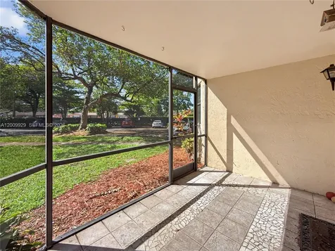 7451 NW 16th Street Plantation FL 33313