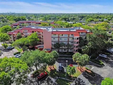 7451 NW 16th Street Plantation FL 33313