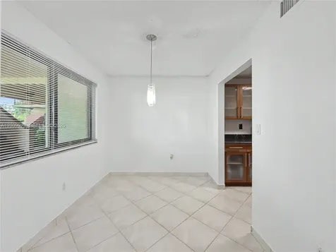 7451 NW 16th Street Plantation FL 33313