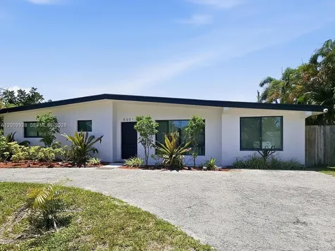 5001 NE 23 Avenue Lighthouse Point FL 33064