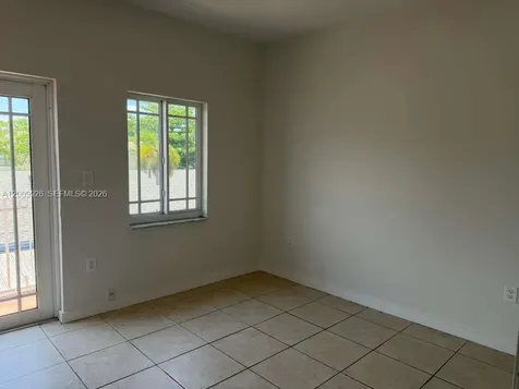 Hollywood FL 33020