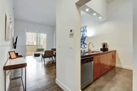 1200 Brickell Bay Drive Miami FL 33131