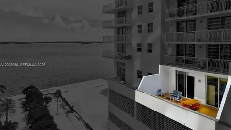1200 Brickell Bay Drive Miami FL 33131