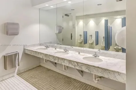 1200 Brickell Bay Drive Miami FL 33131