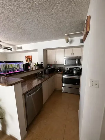 711 SW 111th Way Pembroke Pines FL 33025