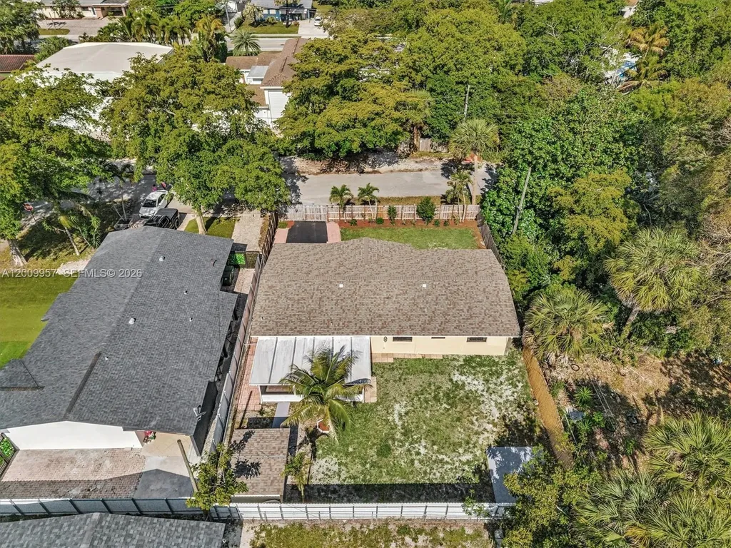 1322 SW 26th Terrace Fort Lauderdale FL 33312