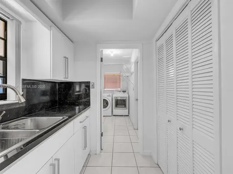 1322 SW 26th Terrace Fort Lauderdale FL 33312