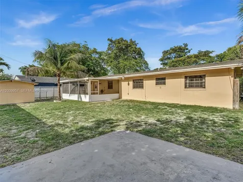1322 SW 26th Terrace Fort Lauderdale FL 33312