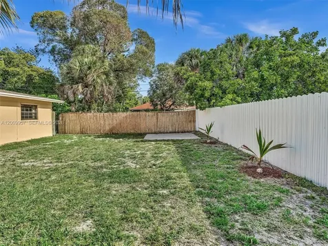 1322 SW 26th Terrace Fort Lauderdale FL 33312