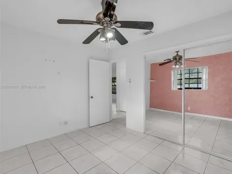 1322 SW 26th Terrace Fort Lauderdale FL 33312