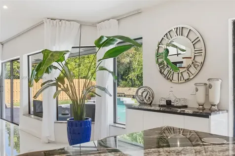 10781 NW 18th Drive Plantation FL 33322
