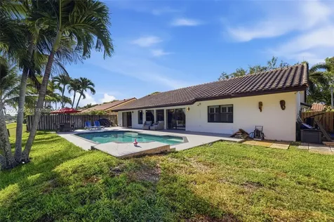 10781 NW 18th Drive Plantation FL 33322