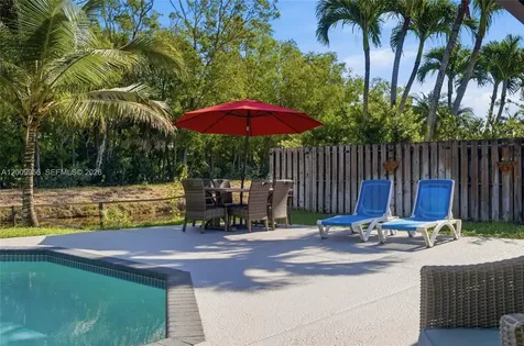 10781 NW 18th Drive Plantation FL 33322