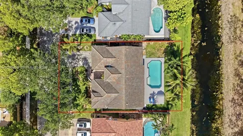10781 NW 18th Drive Plantation FL 33322