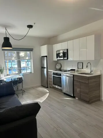 1450 Meridian Avenue Miami Beach FL 33139
