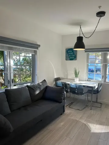 1450 Meridian Avenue Miami Beach FL 33139