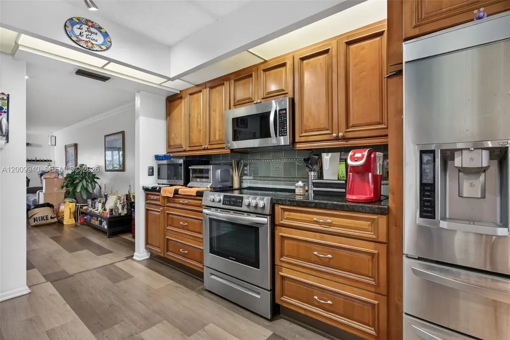 1803 Eleuthera Point Coconut Creek FL 33066