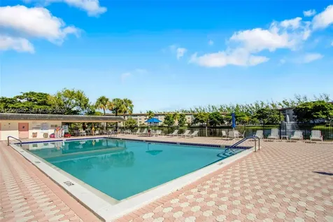 1803 Eleuthera Point Coconut Creek FL 33066