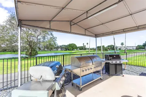 1803 Eleuthera Point Coconut Creek FL 33066