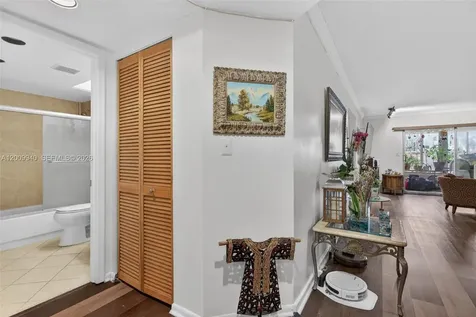 1803 Eleuthera Point Coconut Creek FL 33066