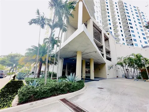 10 SW South River Drive Miami FL 33130