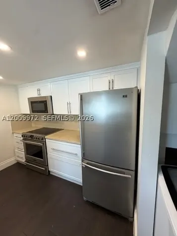 4590 SW 68th Ct Circle Miami FL 33155