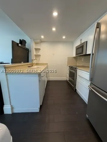 4590 SW 68th Ct Circle Miami FL 33155