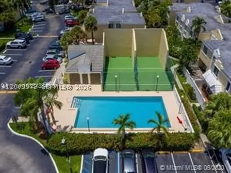 4590 SW 68th Ct Circle Miami FL 33155