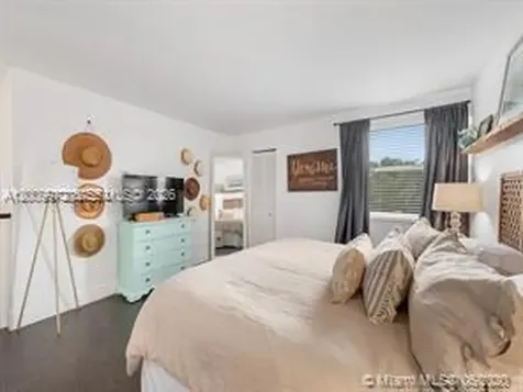 4590 SW 68th Court Circle Miami FL 33155