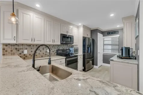 3100 NE 48th Street Fort Lauderdale FL 33308