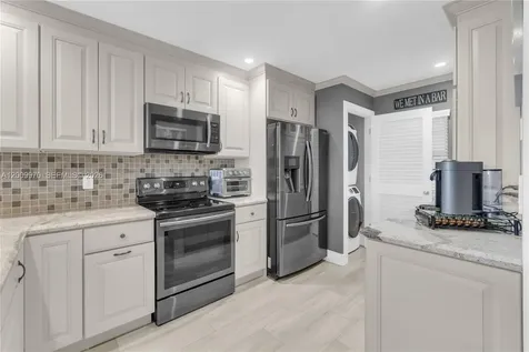 3100 NE 48th Street Fort Lauderdale FL 33308