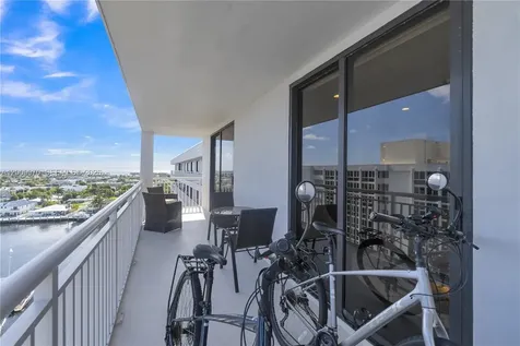 3100 NE 48th Street Fort Lauderdale FL 33308