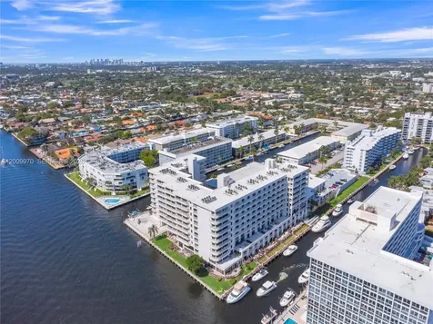 3100 NE 48th Street Fort Lauderdale FL 33308