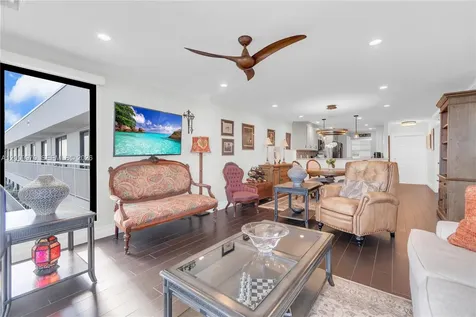 3100 NE 48th Street Fort Lauderdale FL 33308
