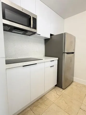 260 NW 107th Avenue Miami FL 33172