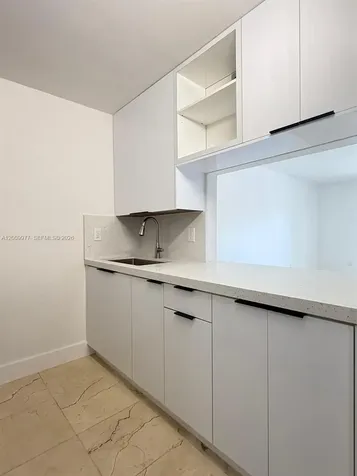 260 NW 107th Avenue Miami FL 33172