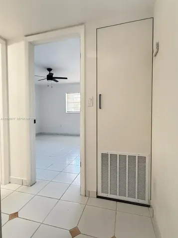 260 NW 107th Avenue Miami FL 33172
