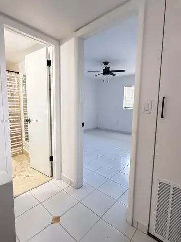 260 NW 107th Avenue Miami FL 33172