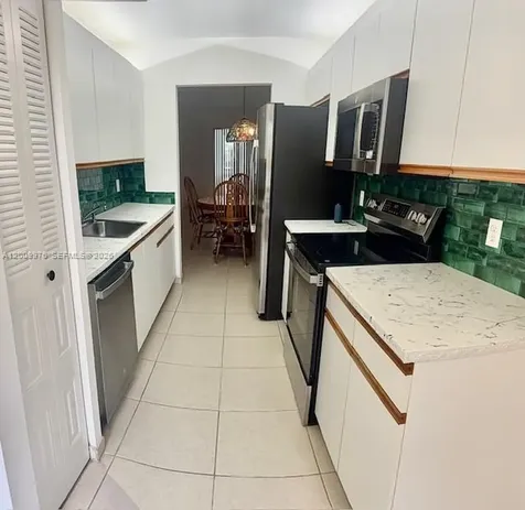 1400 SW 124th Terrace Pembroke Pines FL 33027