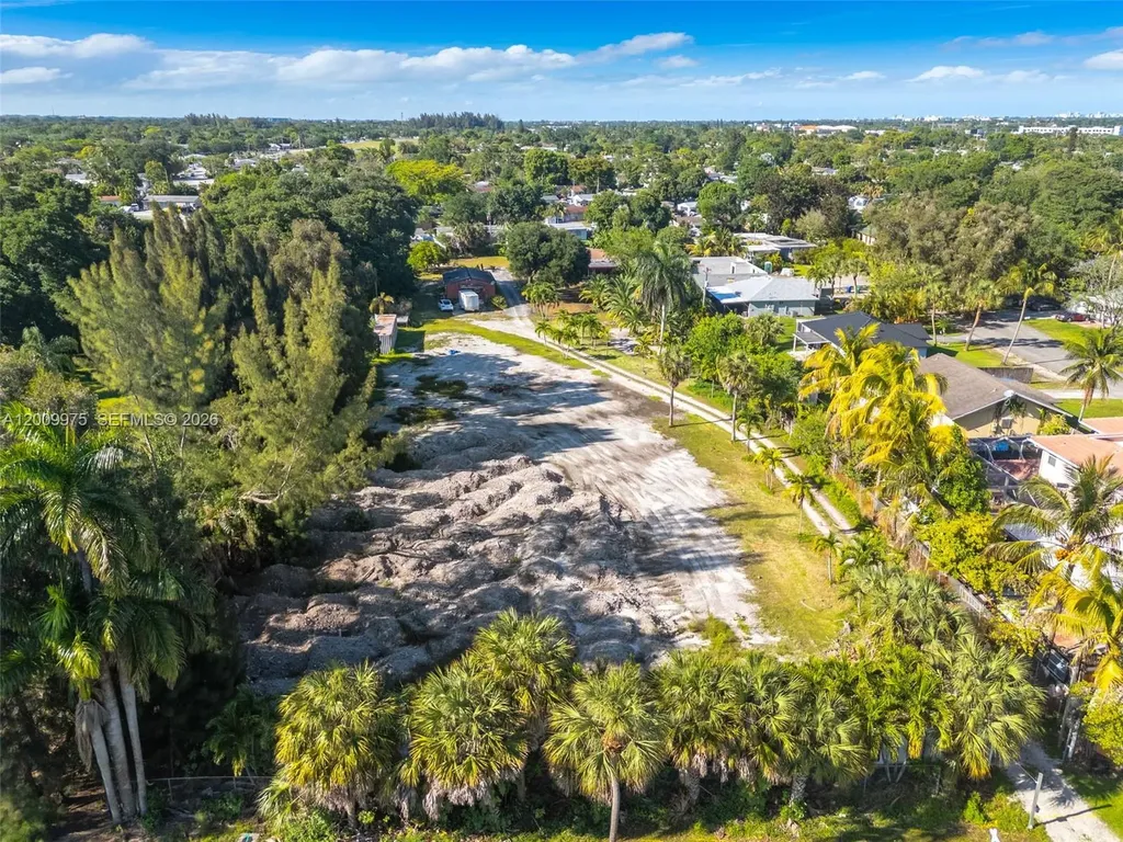 4351 SW 25th Street Fort Lauderdale FL 33317