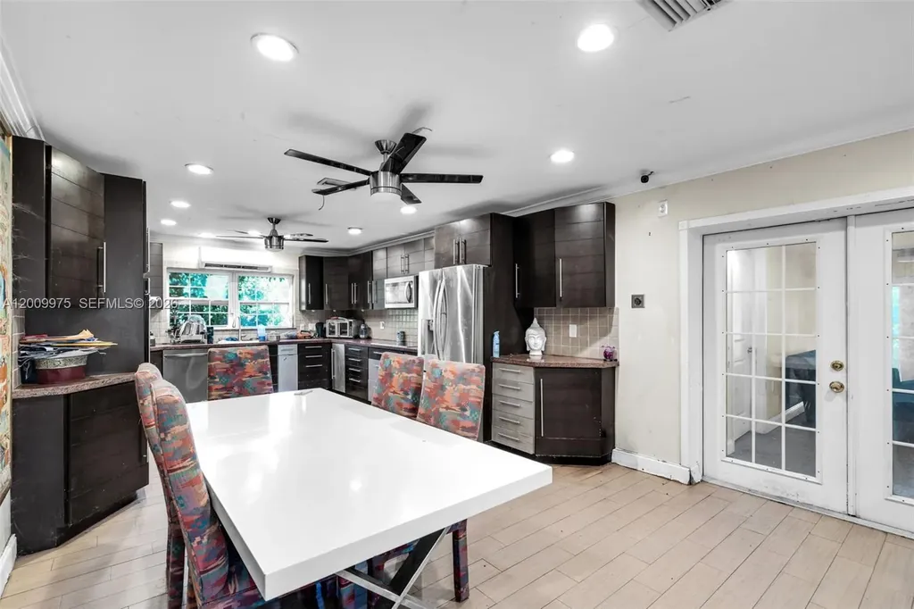 4351 SW 25th Street Fort Lauderdale FL 33317