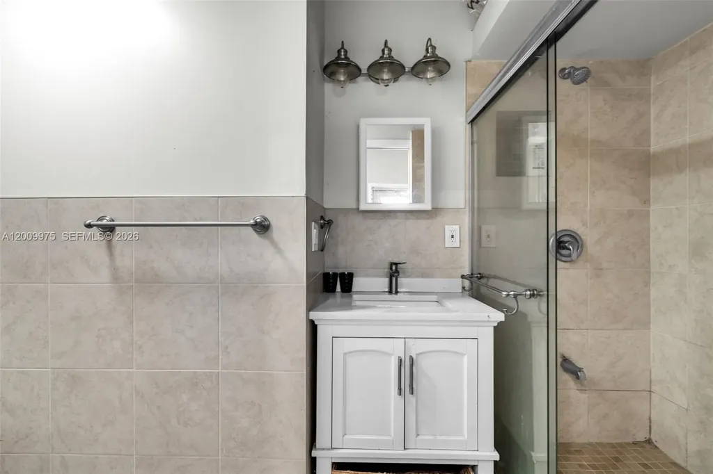 4351 SW 25th Street Fort Lauderdale FL 33317
