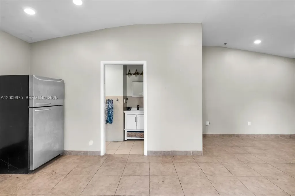 4351 SW 25th Street Fort Lauderdale FL 33317