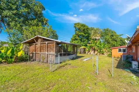 4351 SW 25th Street Fort Lauderdale FL 33317