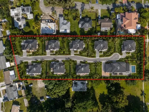 4351 SW 25th Street Fort Lauderdale FL 33317