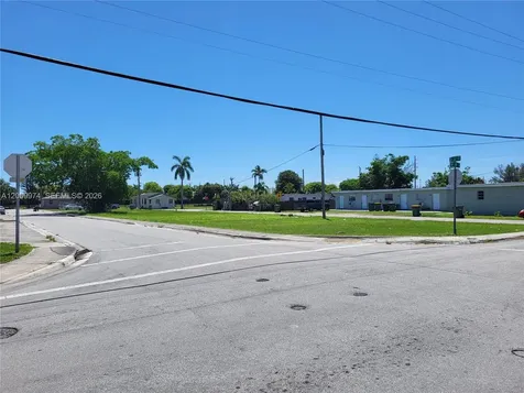 300 SW 6 Street Homestead FL 33030