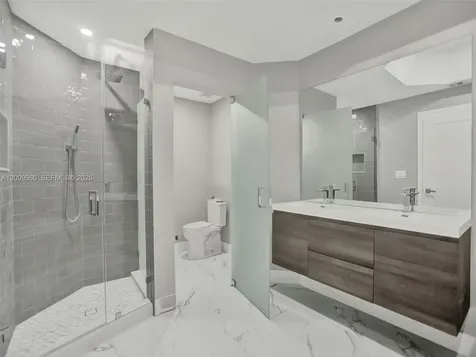 3900 Island Boulevard Aventura FL 33160