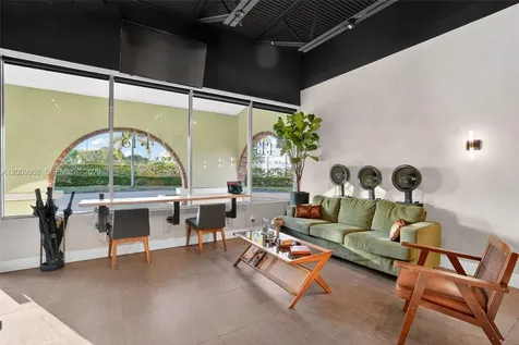 Turnkey Beauty Salon & Spa For Sale In Palmetto Bay Palmetto Bay FL 33157