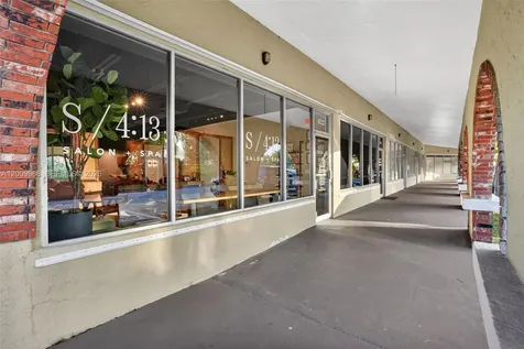 Turnkey Beauty Salon & Spa For Sale In Palmetto Bay Palmetto Bay FL 33157
