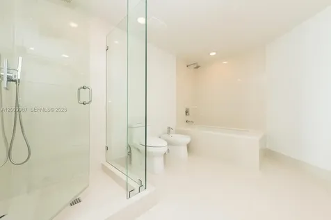 1300 S Miami Miami FL 33130